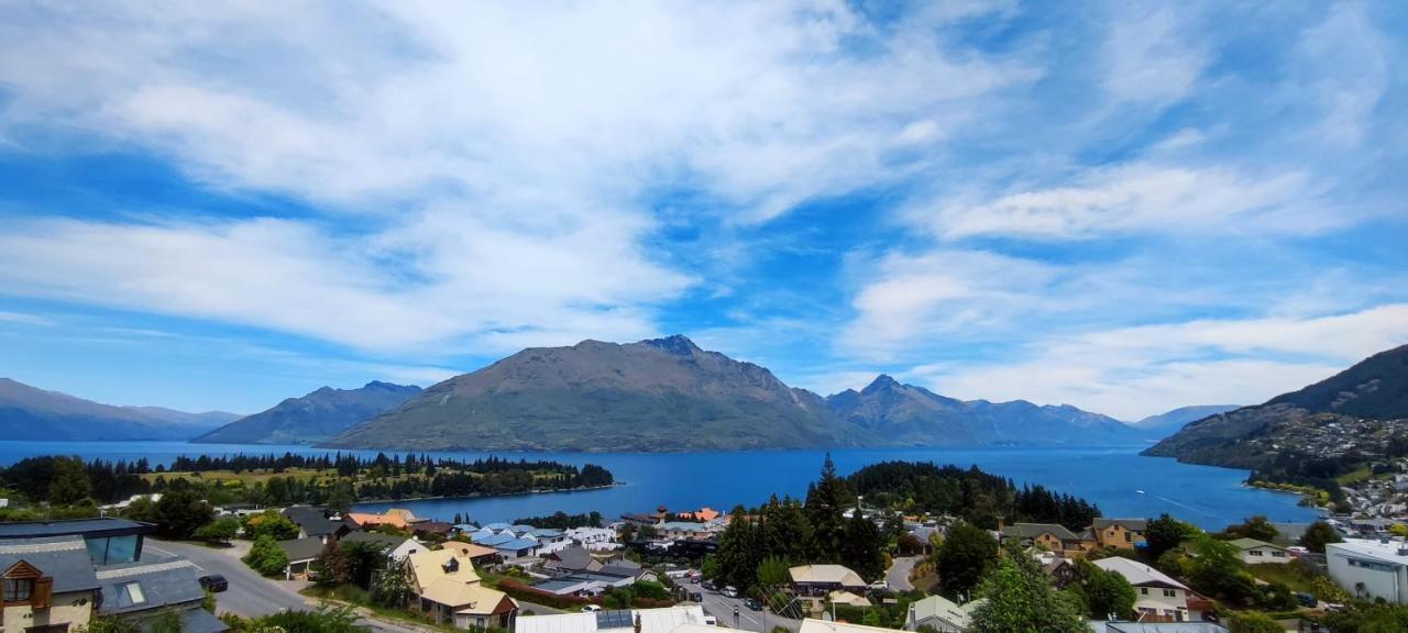 Spacious Home With Awesome Lake Views Queenstown Zewnętrze zdjęcie